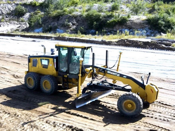 SHANTUI's Integrated Road Construction Solution Unveiled