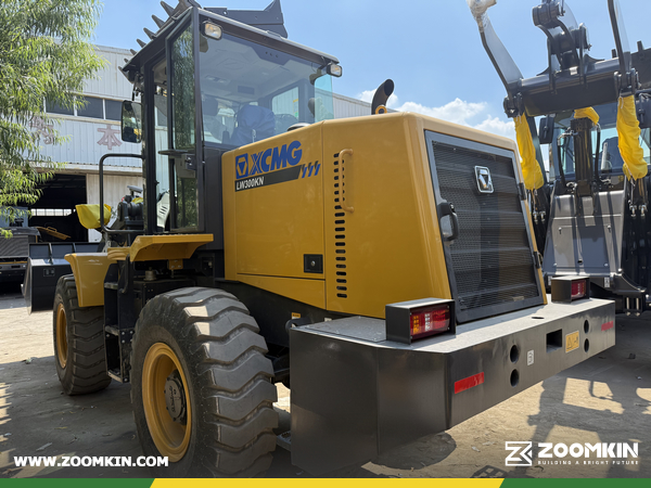 Bangladesh - 1 Unit XCMG LW300KN Wheel Loader